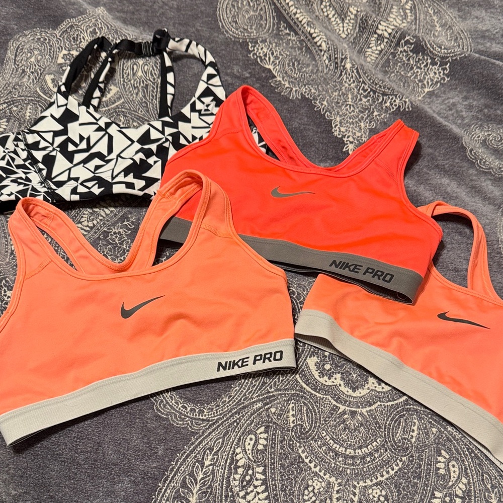 Nike Pro Women's Sports Bra Set - Orange and Black lot of 4
